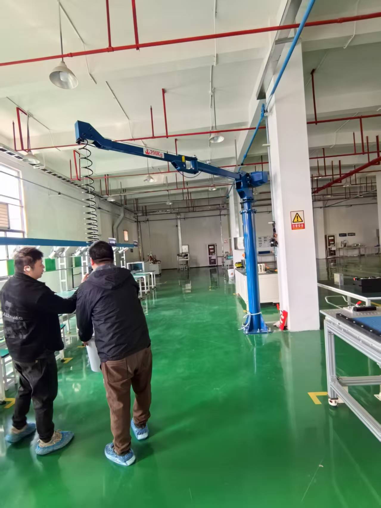 折臂提升機(jī).jpg